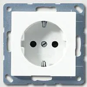 Изображение Розетка с заземлением 16А 250В A 500 белый глянцевый A1520WW Jung